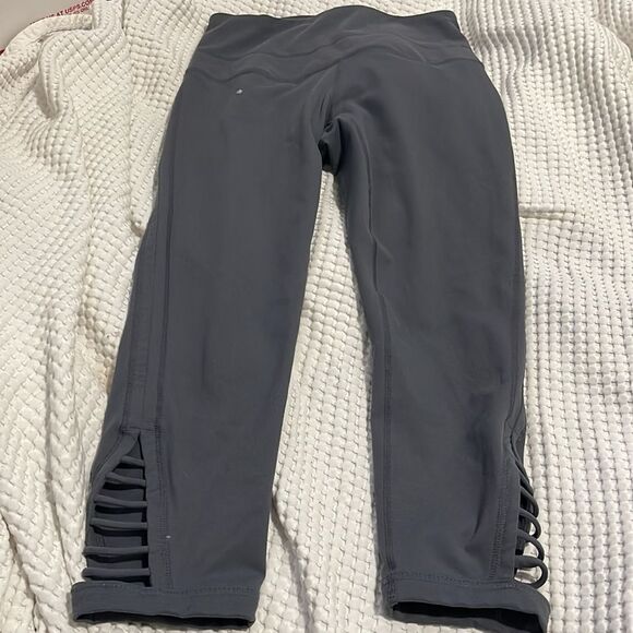 Zella- S - Picture 2 of 8